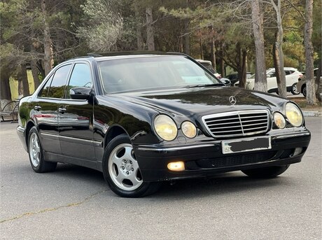 Mercedes E 270 2001
