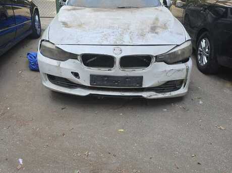 BMW 320 2013