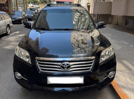 Toyota RAV4 2011