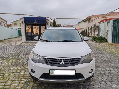 Mitsubishi Outlander 2008