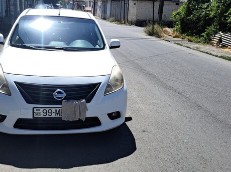 Nissan Sunny 2013