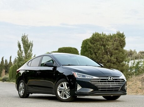 Hyundai Elantra 2020