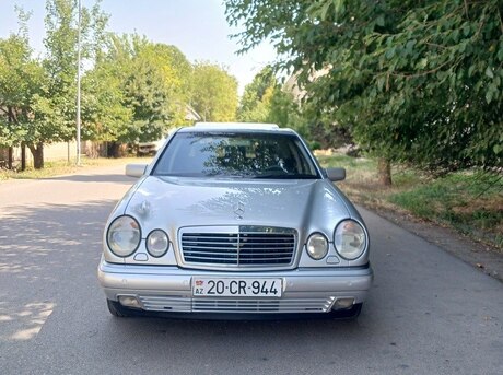 Mercedes E 280 1998