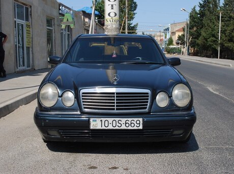 Mercedes E 300 d 1997