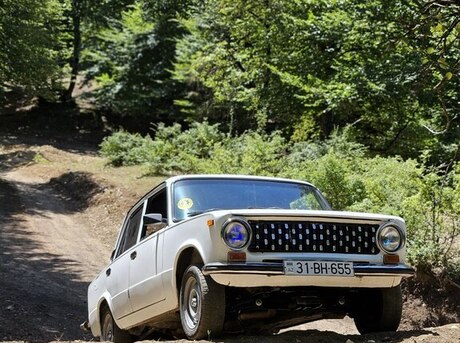 LADA (VAZ) 21013 1980