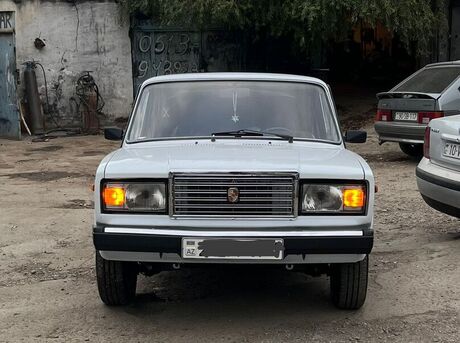 LADA (VAZ) 2107 2004