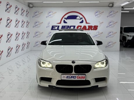 BMW 528