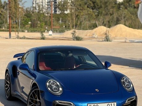 Porsche 911 Turbo S