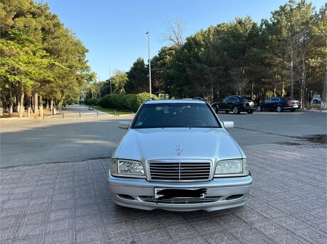 Mercedes C 220 d 2000
