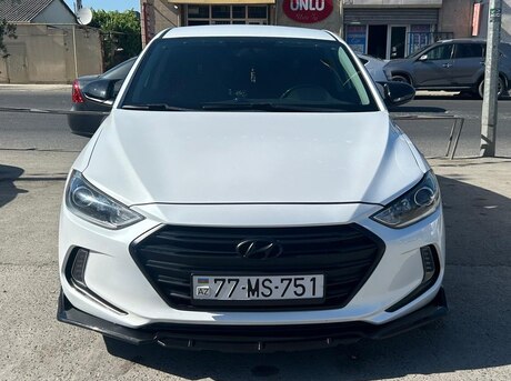 Hyundai Elantra 2016