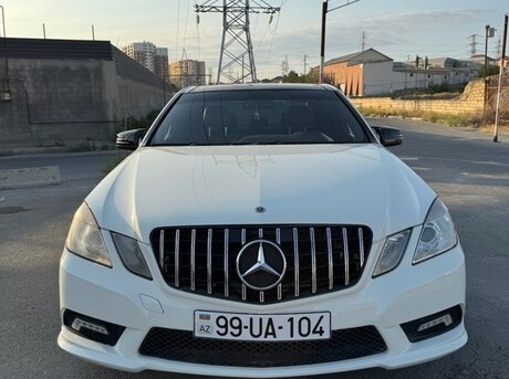 Mercedes E 350 4MATIC 2009