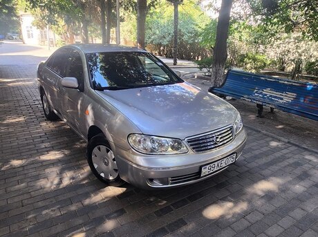 Nissan Sunny 2008