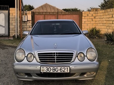 Mercedes E 200 2000