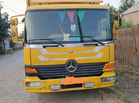 Mercedes Atego 815 2000