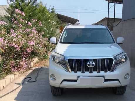 Toyota Land Cruiser Prado 2014