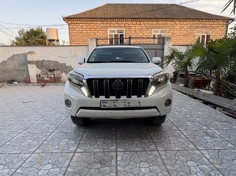 Toyota Land Cruiser Prado 2012