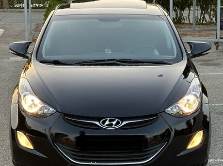 Hyundai Elantra 2011