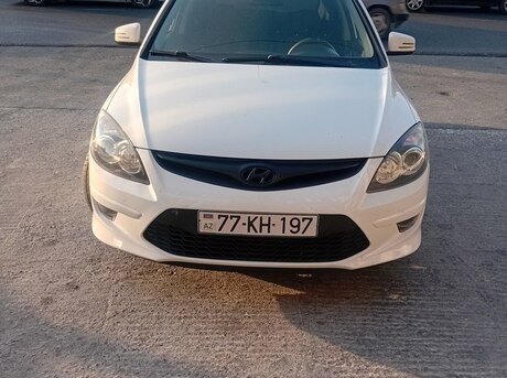 Hyundai i30 2011