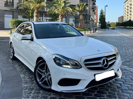 Mercedes E 220