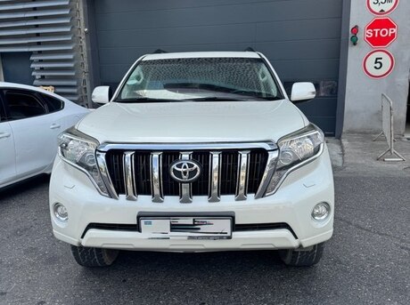 Toyota Land Cruiser Prado 2014