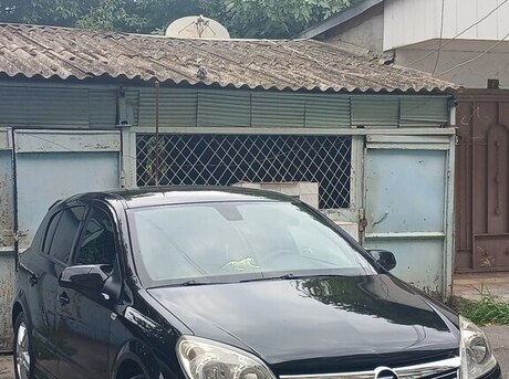 Opel Astra 2007