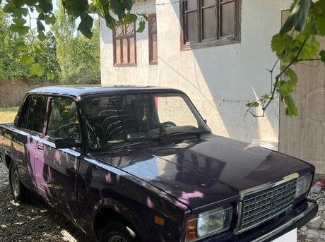 LADA (VAZ) 2107 1999