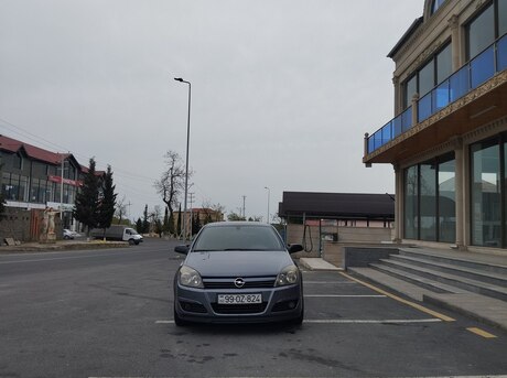 Opel Astra 2005