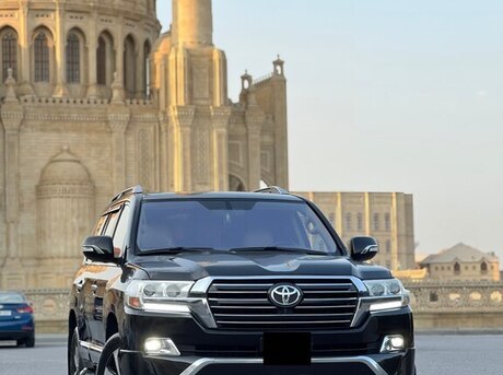 Toyota Land Cruiser 2010