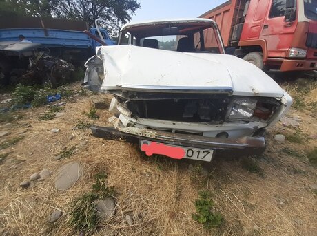 LADA (VAZ) 2107 2011