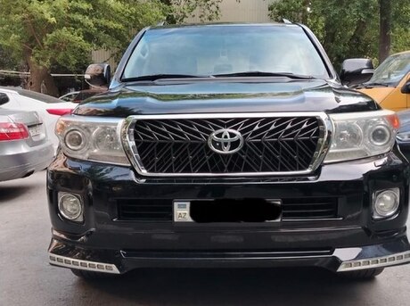 Toyota Land Cruiser 2012