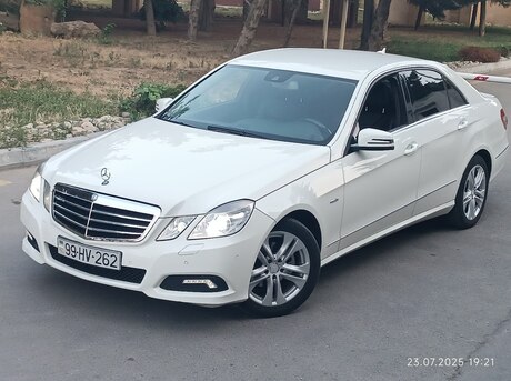 Mercedes E 200 2009