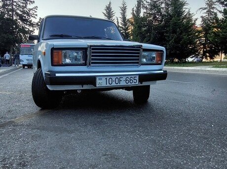 LADA (VAZ) 2107 2005