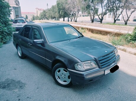 Mercedes C 220 1993