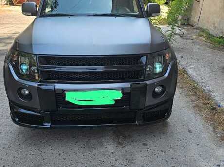 Mitsubishi Pajero 2007