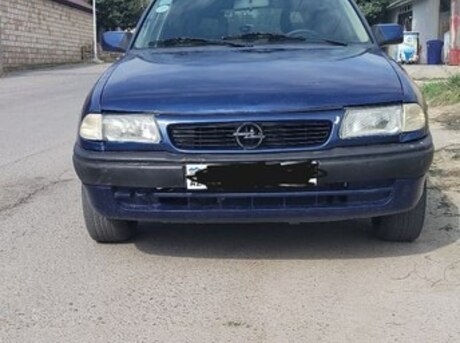 Opel Astra 1995