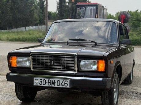 LADA (VAZ) 2107 2005
