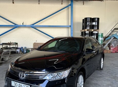 Toyota Camry 2015