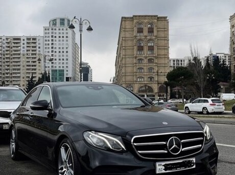 Mercedes E 350 e 2018