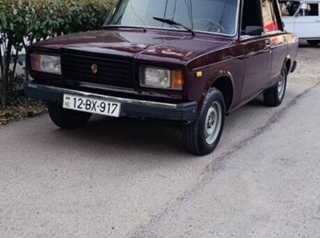 LADA (VAZ) 2107 2001