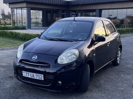 Nissan March 2011