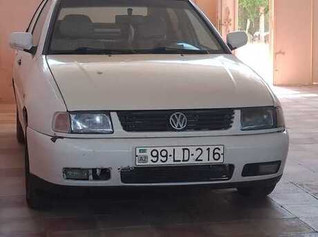 Volkswagen Polo 1998
