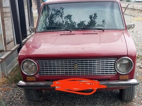 LADA (VAZ) 21011 1982