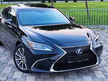 Lexus ES 300h 2021