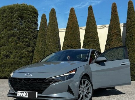 Hyundai Elantra 2021