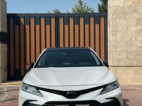 Toyota Camry 2022