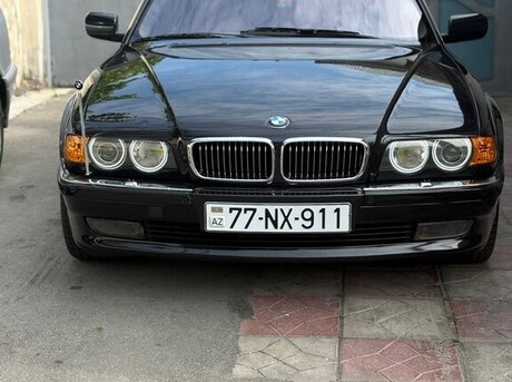 BMW 735 2001