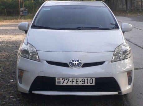Toyota Prius 2012