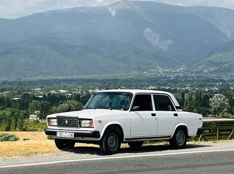 LADA (VAZ) 2107 2004