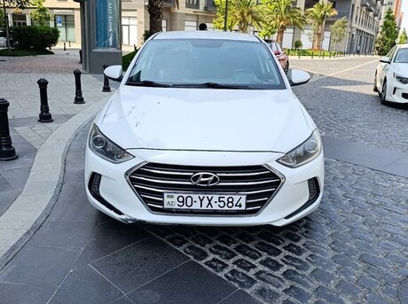 Hyundai Elantra 2017