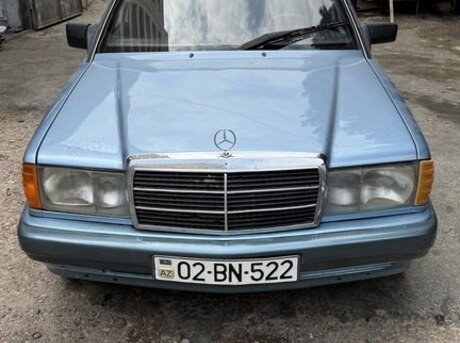 Mercedes 190 1990